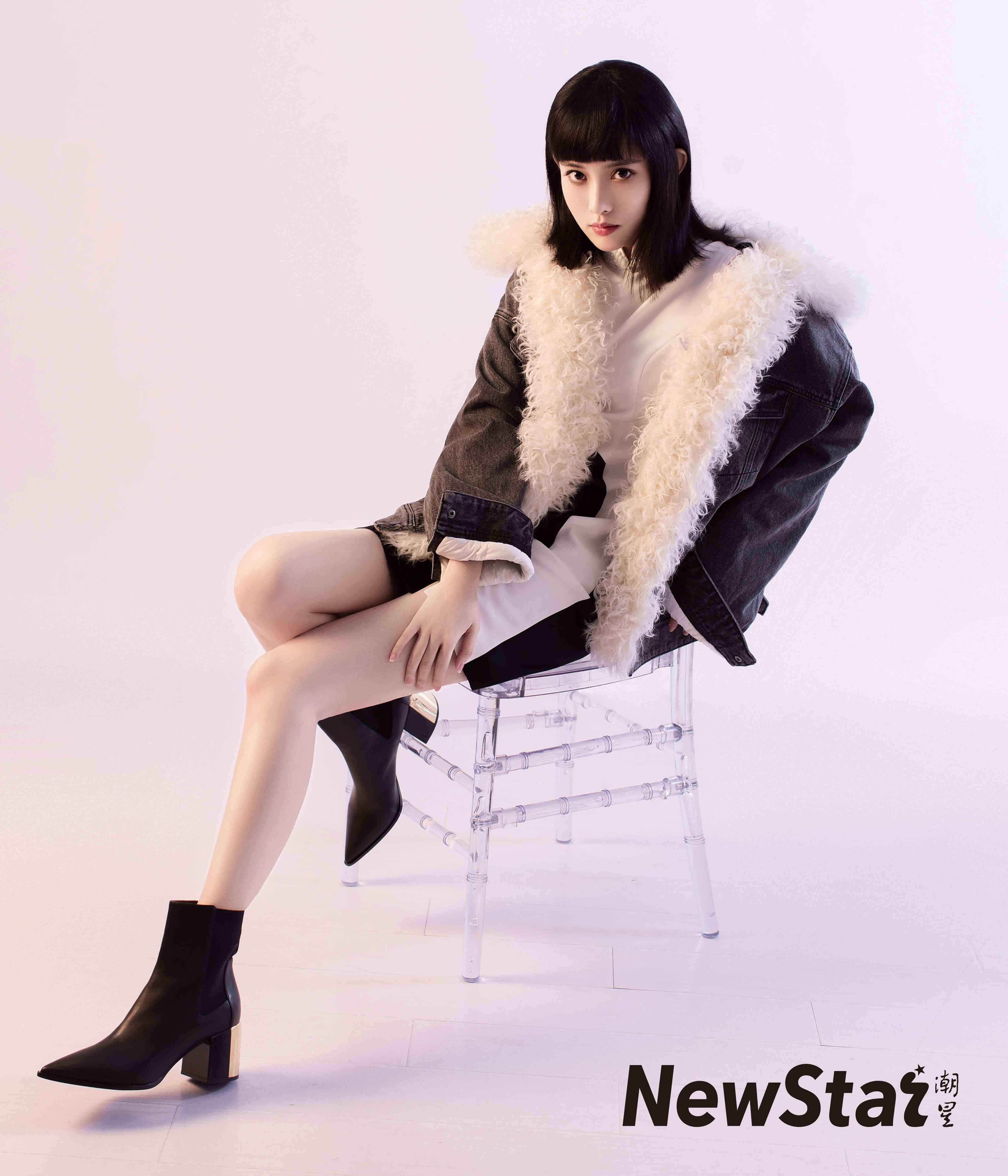 孟子义最新杂志大片曝光 复古齐刘海全新尝试吸睛十足