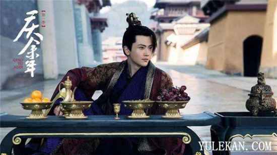 《庆余年》二皇子为何从来没有被范闲怀疑过？