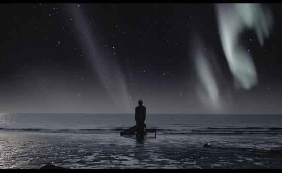 黄礼格丧甜情歌《Let Go》上线 献出“荧屏初吻”