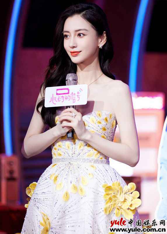 《心动的信号4》开播 Angelababy化身心动侦探解读心动讯息