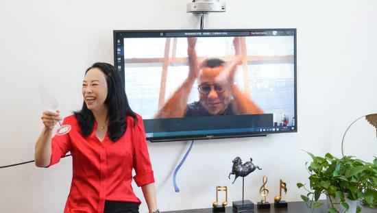 黄绮珊与索尼音乐迈入“锡婚” 续写良缘携手未来