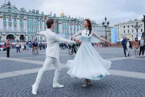 《旅途的花样》林志玲、金晨搭档“俄罗斯芭蕾王子”起舞获赞
