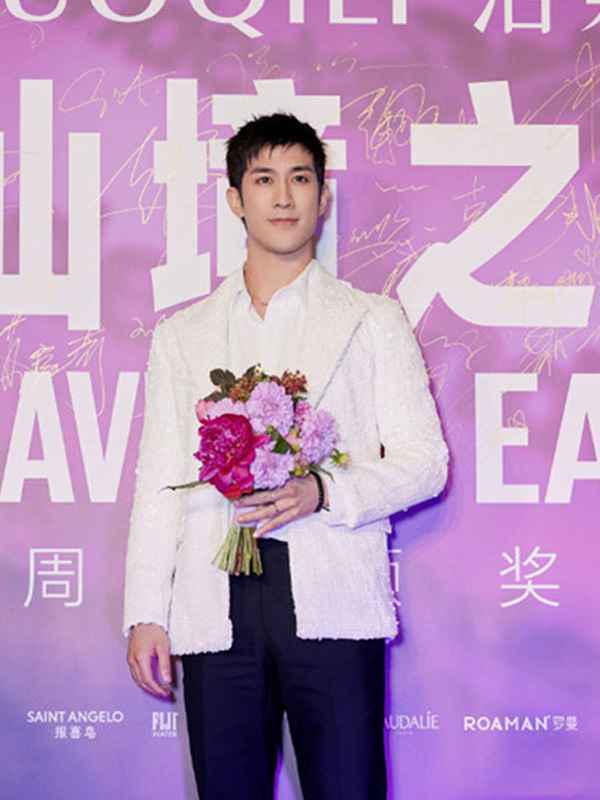 赫拉公主鲜花华丽绽耀Wonderland仙境之夜