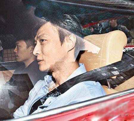 娱乐圈疑似养“小三”的十大明星