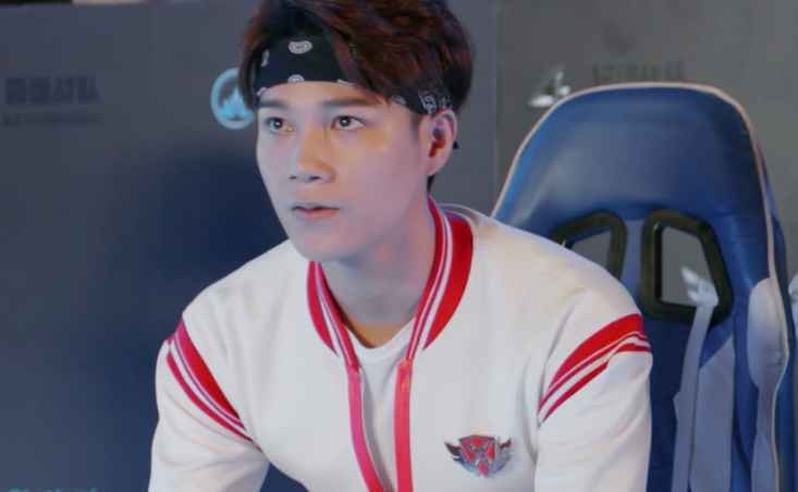 杨廷东《全职高手》圆满收官 荣耀永不散场