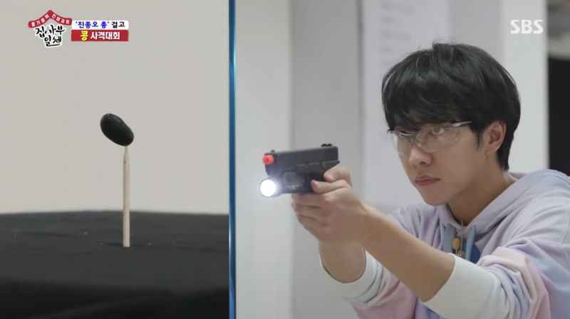 不愧是「特战士」！《家师父一体》李升基用BB枪精准射中牙签上的豆子