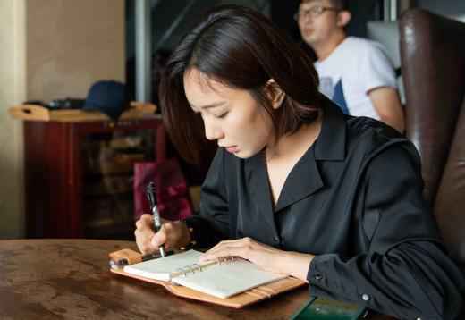 王珞丹跨界建筑制作《丹行道》宣传片上线揭晓创作初衷