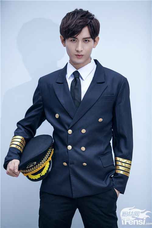 《一年级》最虐CP 成毅孟子义相爱相杀