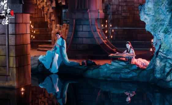 《媚者无疆》逆袭暑期：光影艺术与现代审美的完美融合