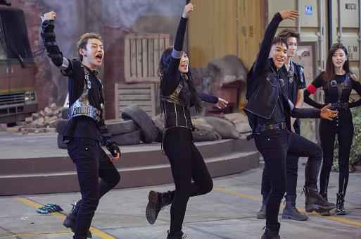 《勇敢的世界》上演“才艺比拼”，素人解读“勇敢”真谛