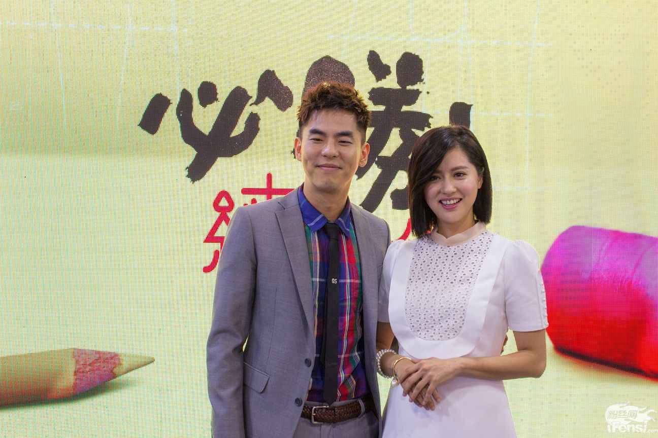 柯有伦亮相节目展 爆料妈妈想娶儿媳妇