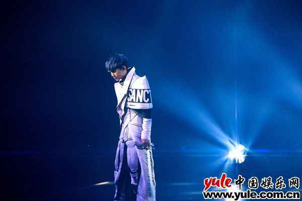 林俊杰直播为蜡像惊喜云揭幕 “圣所”终点站演唱会即将震撼开唱