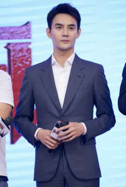 国内首部跨国经侦剧《猎狐》开机 王凯挑战高智商经侦案件