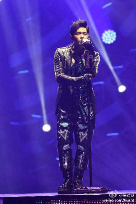 周杰伦香港唱《一生中最爱》示爱老婆?