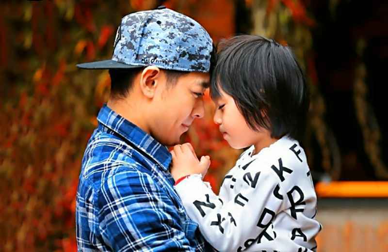 林志颖弹《放羊的星星》主题曲，网友：这就是我的青春