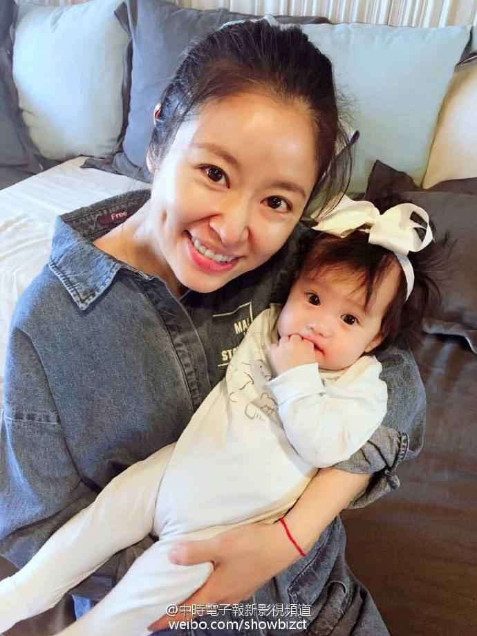 林心如见蔡君茹儿子 竟看不出紫薇格格