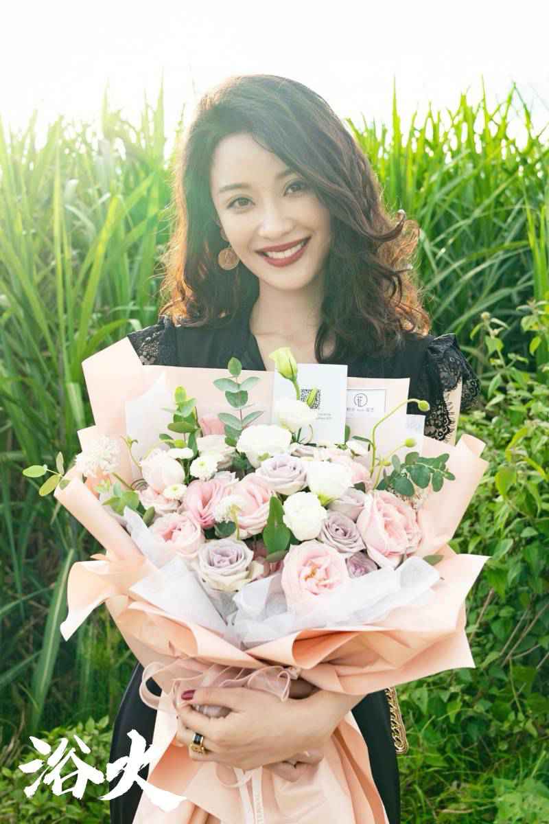 时代报告剧《在一起》今日开播 孙佳雨走心演绎护士蔡雨萱