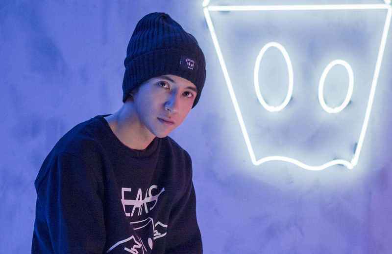 薛之谦郁可唯合唱《纸船》，网友：听歌听到哭