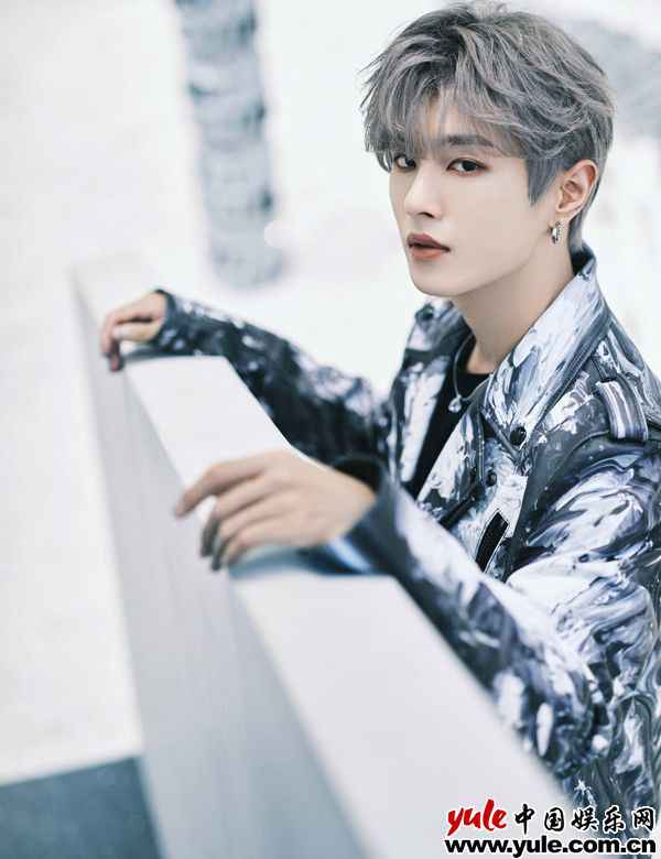 3 李汶翰新EP《汶》首单《Darlin》正式上线,首唱舞台燃爆全场