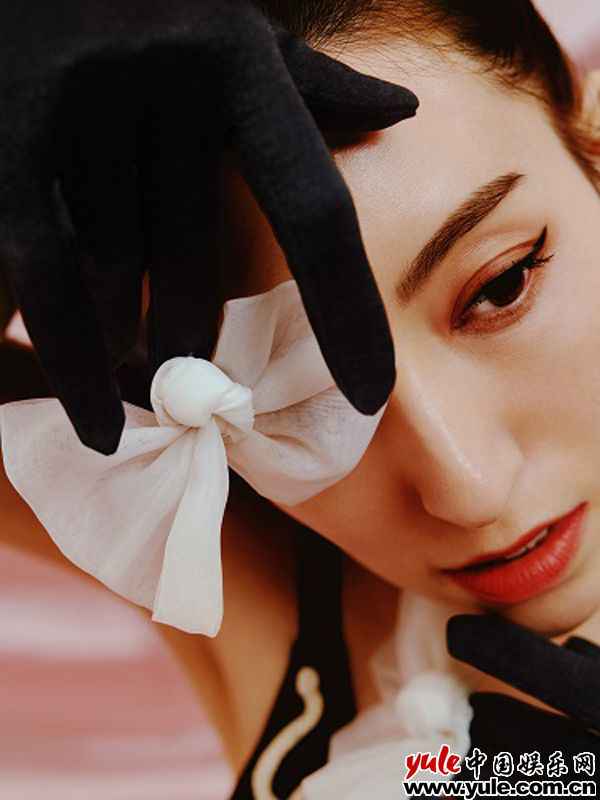 Lara梁心颐新专辑《来者何人n!》发行 主打歌MV上线