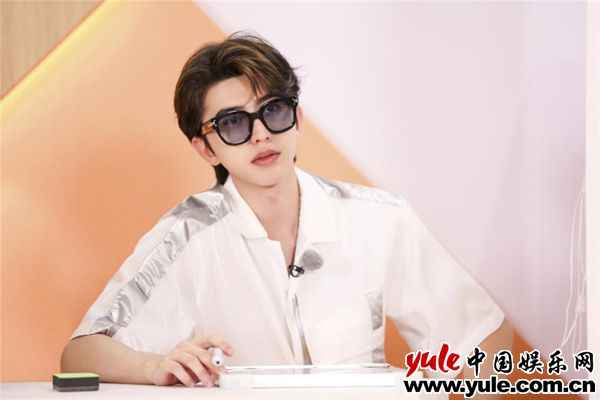 《奔跑吧9》圆满收官,有笑有泪有感动,跑男家族团魂燃烧不舍再见!