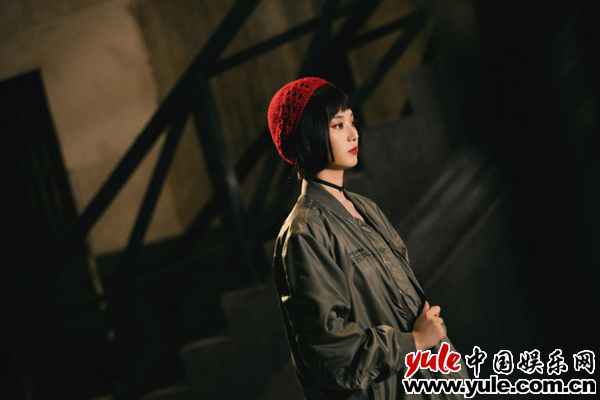 徐艺洋空降《萌探探探案》化身卧底警花 玛蒂尔达造型抢眼惊艳