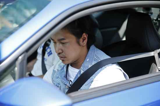 欧弟邀周董拼车技 透露孩子将12月出生