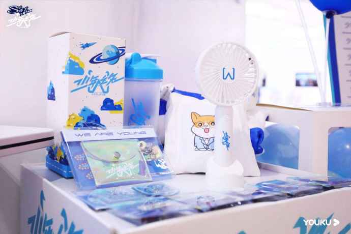 《少年之名》首次粉丝见面会，5位少年在线直播实力宠粉