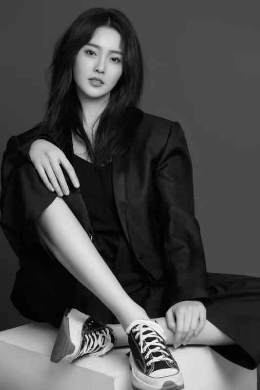 《不能恋爱的秘密》甜蜜收官 孙晓伦发文告别罗曼妮