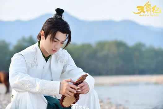 《天舞纪》摩云学子全员开虐 酥梨夫妇迎终极抉择