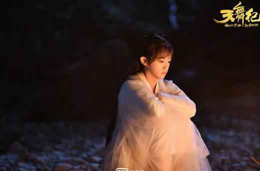 《天舞纪》摩云学子全员开虐 酥梨夫妇迎终极抉择