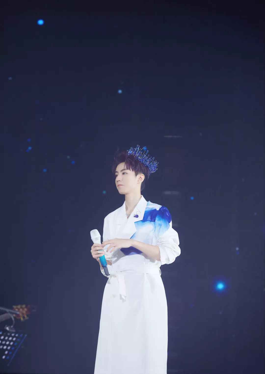 王俊凯空降18首歌曲!占据飙升榜前30,前三首厉害了!