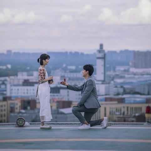 《全世界最好的你》收官 写实青春叫好叫座成新标杆