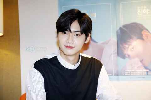 全人类羡慕!吃不胖的李鎭赫:新专辑曲风完全是我的STYLE!