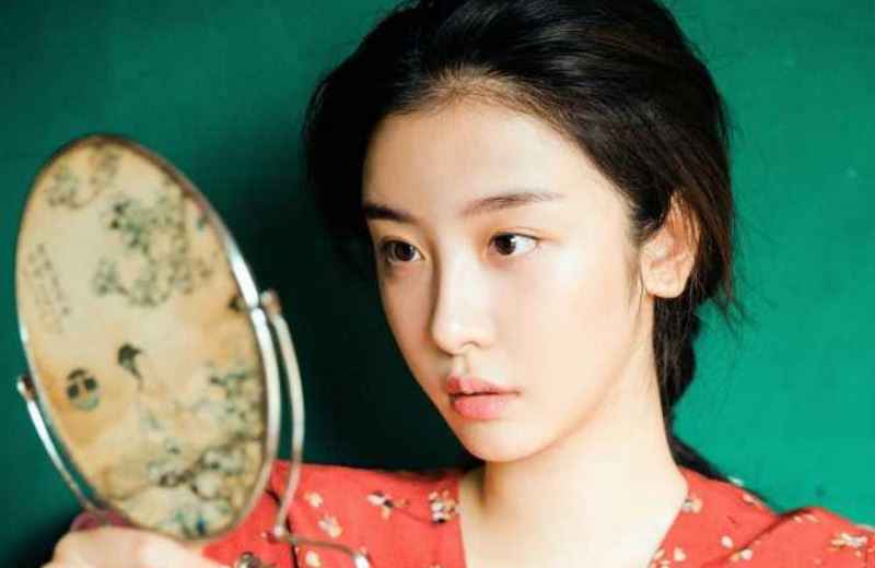 《青你2》练习生被问及变美方法，赵小棠直言不讳孔雪儿不敢说话