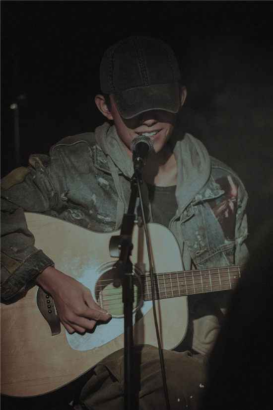 《少年的你》MV惊喜上线，易烊千玺《念想》演绎未完的梦