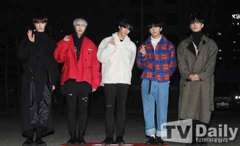 《HELLO,FIX》CIX首场粉丝见面会2月首尔开跑