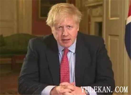 鲍起静女儿发烧去医院被拒收是怎么回事?