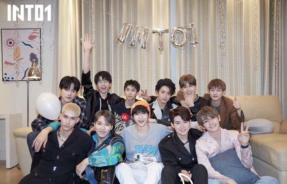 INTO1成团百天成绩亮眼 国际男团初出茅庐未来可期