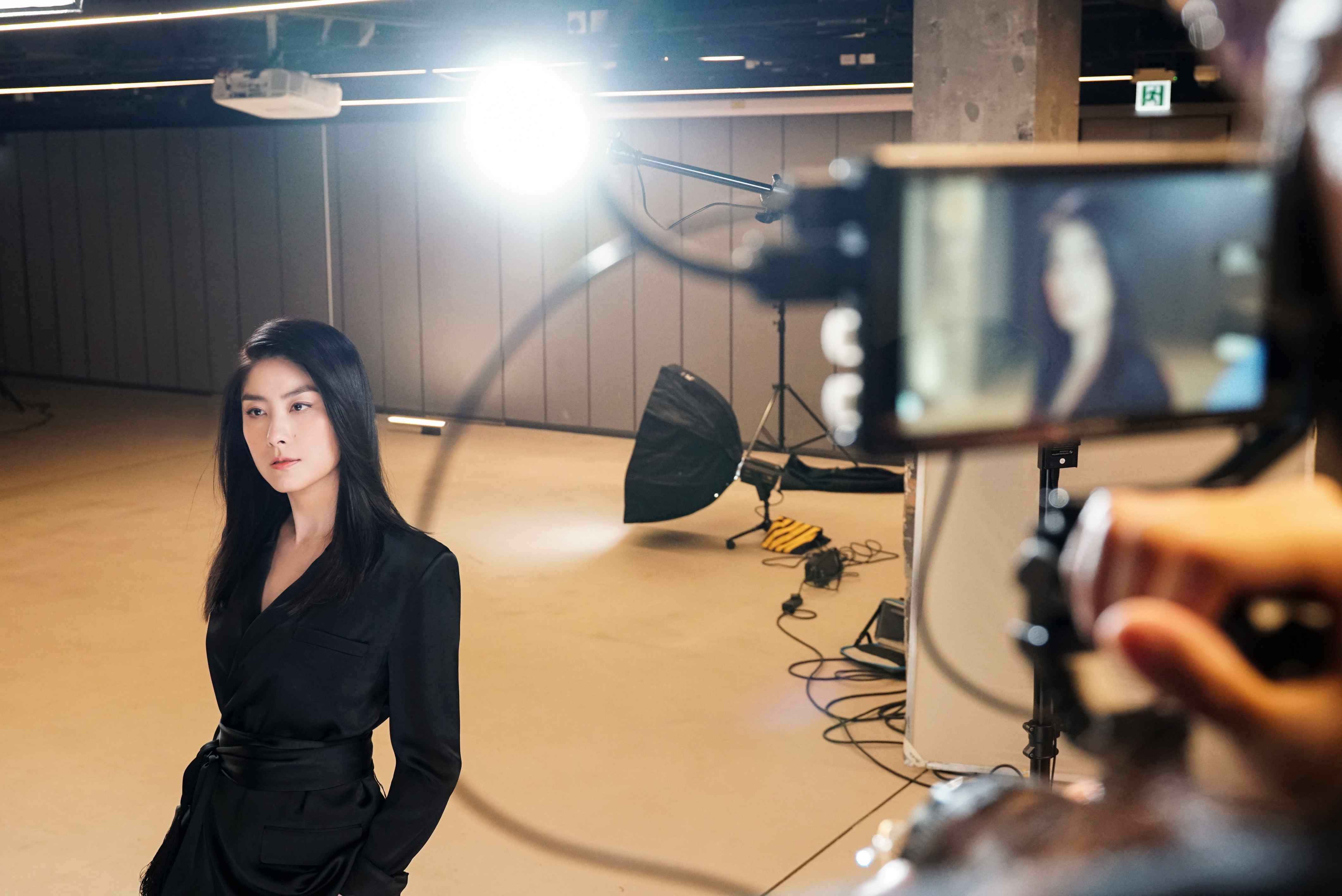 陈慧琳唱《女心理师》主题曲 18年后梦幻联动重温“心理大师”