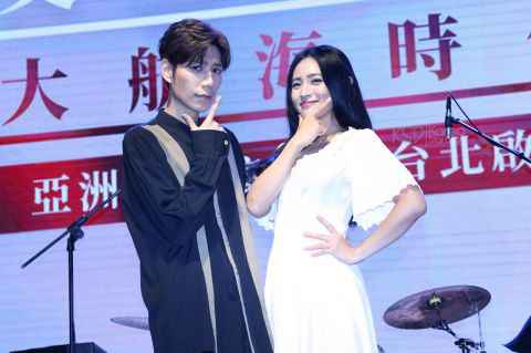 身材瘦小声量惊人 文珽逅访台揪潘裕文高歌“I Believe”