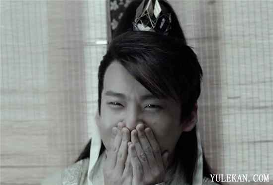 为什么范思辙要追着账房先生要钱?