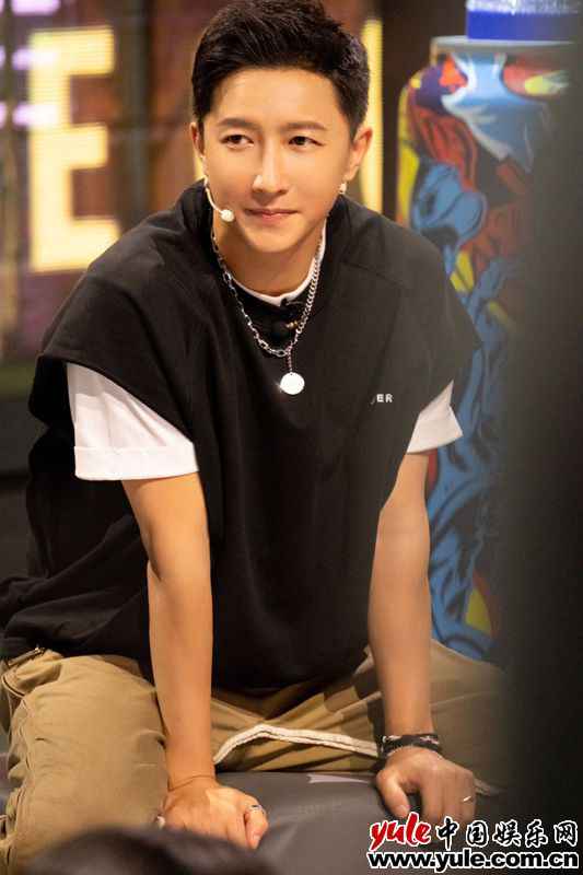 《这就是街舞4》开播 韩庚被赞亲和力十足街道氛围融洽