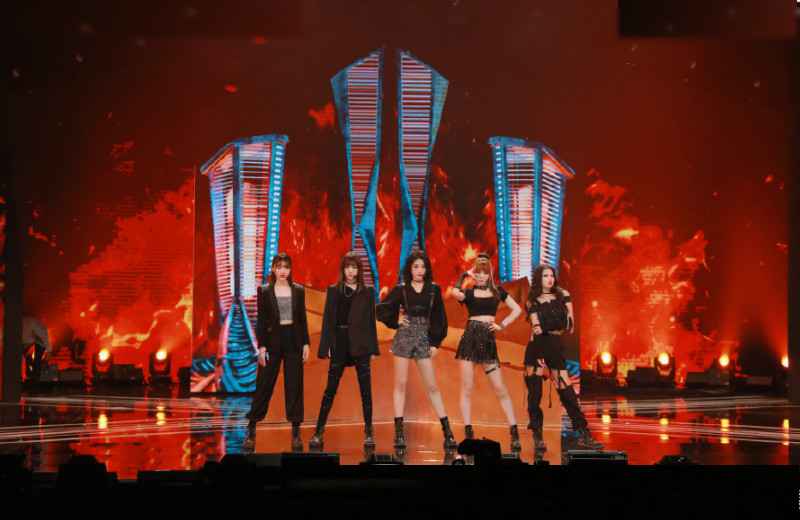 青你2选手面对舆论会崩溃?看到花絮,难怪有人会对她改观