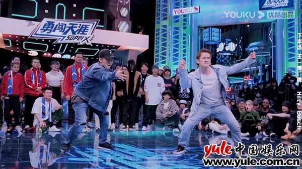 《这！就是街舞》第四季世纪之战全场泪崩 韩庚刘宪华王一博张艺兴共忆兄弟情