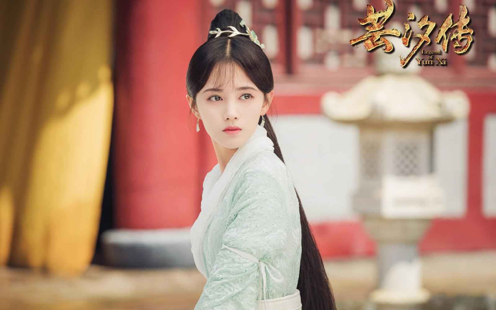 女子站街痛斥德云社，郭德纲为何不回应？网友：没文化真可怕