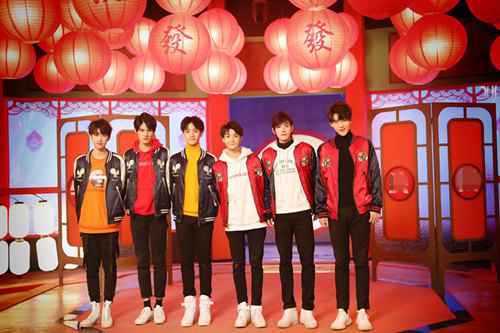 十二星宿组合齐送新年祝福 发财神曲新年咔咔就是发(图文)