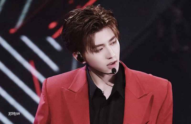 《奔跑吧》迎来顶流蔡徐坤入驻，这是要打场漂亮的翻身仗吗？