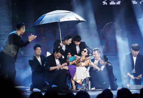 冯秦川《喜剧人4》演技获肯定 感恩军旅生涯二十年历练