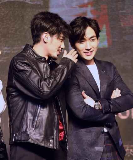 朱一龙亮相《镇魂》开播发布会 宜古宜今获封“眼技派”